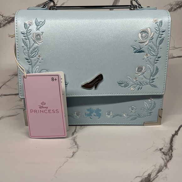 Loungefly Disney Princess Cinderella Shimmer Crossbody Embroidered Bag - Picture 9 of 16